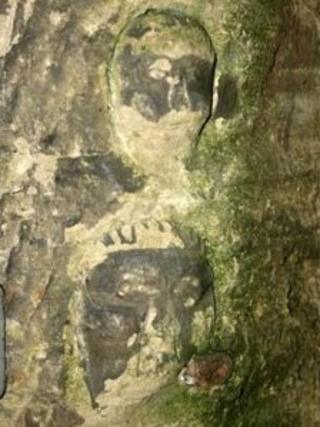 Carving in Guy's Cliffe cave