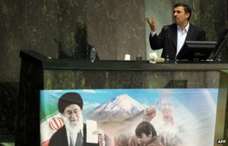 Mahmoud Ahmadinejad answers questions in parliament (14 March 2012)