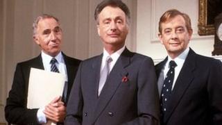 Nigel Hawthorne, Paul Eddington and Derek Fowlds in Yes, Prime Minister