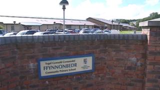 Ysgol Gynradd Ffynnonbedr