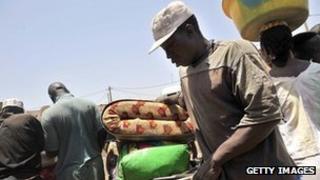 Civilians arrive in Bamako fleeing rebel advances in Timbuktu