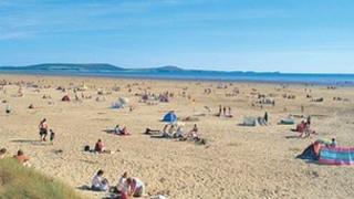 Cefn Sidan Beach