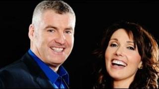 Rhodri Williams ac Emma Walford
