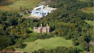 Colaiste a' Chaisteil