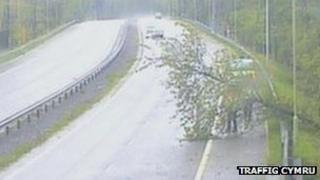 Yr A470 ger Y Bad Uchaf