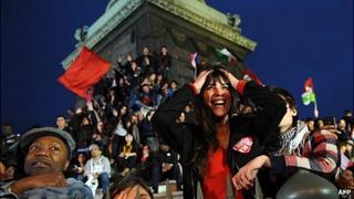 Hollande supporters in Paris, 6 May 12