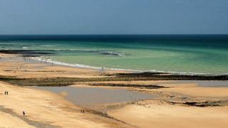 Cromer Beach in summer (photo: Martin Barber)