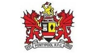 Logo Clwb rygbi Pont-y-Pŵl
