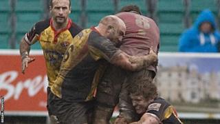 Morladron Cernyw yn rhywstro ymosodiad