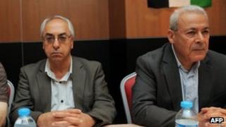 Abdelbaset Sayda (L) and Burhan Ghalioun (R) at the meeting in Istanbul 9 June
