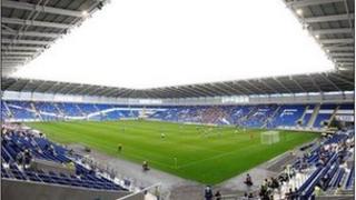 Stadiwm Y Dinas Caerdydd