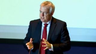 Carwyn Jones