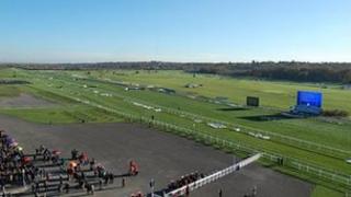 Cwrs Rasio Newbury