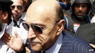 A picture taken on April 7, 2012 shows former Egyptian intelligence chief Omar Suleiman arriving at the presidential election committee building in Cairo