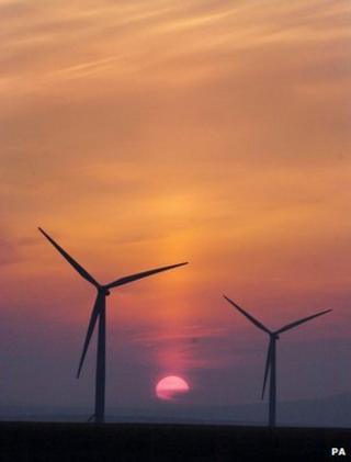 Ветровые турбины (Изображение: PA)