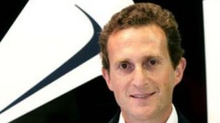 Simon Fox