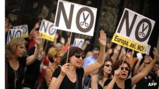 State workers protest against the Spanish government's latest austerity measures, in Madrid on August 17, 2012.