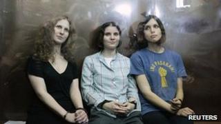 Pussy Riot performers on trial, 17 Aug 12
