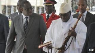 President Macky Sall and President Jahya Jammeh in Dakar (5 May 2012)