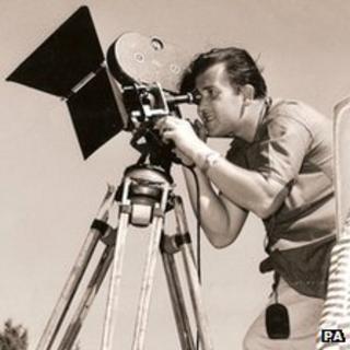 Stanley Long shooting Nudes of the World in 1961