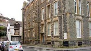 Llys Ynadon Aberystwyth
