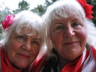 Martine and Louise Fokken