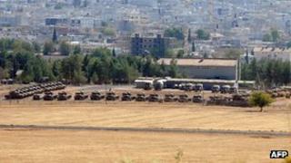 Tanks in Sanliurfa province 12 Oct 2012