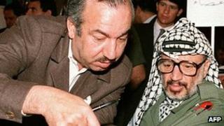 Abu Jihad, left, with Yasser Arafat in Algiers, 1987