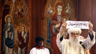 Bishop Tawadros' name is held up - 4/11/12