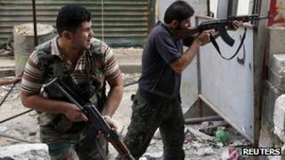 Members of the Free Syrian Army fighting in Aleppo