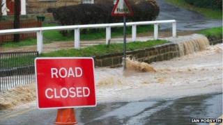 Flooding in Loftus