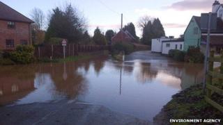 bransford teme river worcester flood severn warnings issued various along peaking caption agency environment said