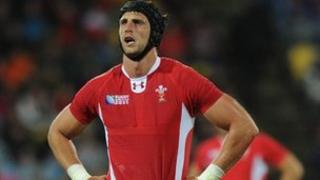 Luke Charteris