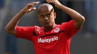 Robert Earnshaw