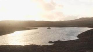 Loch MhicIlleMhìcheil