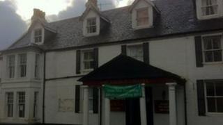 Taigh-Òsta Thaigh an Uillt