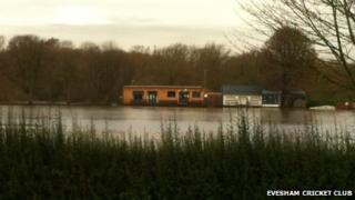 Evesham Cricket Club flooded November 2012