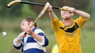 Newtonmore got the better of Fort William to go top of the league