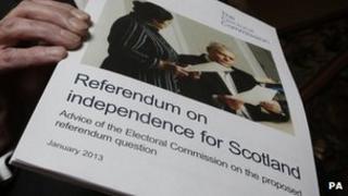Leabhran comhairleachaidh an referendum