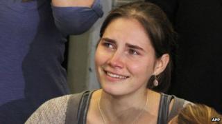 Amanda Knox arriving in Seattle, Washington state, on 4/10/11