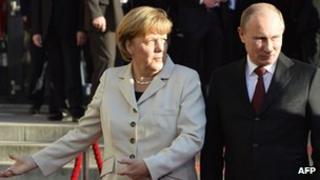 Канцлер Германии Ангела Меркель и президент России Владимир Путин в Ганновере, 7 апреля 2013 года