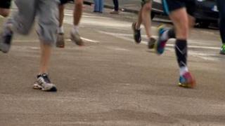 Runners taking part in the 2013 Brighton marathon