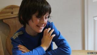 Nine-year-old Joe Prendergast bags dream book deal - BBC News