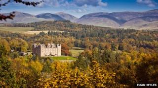 Drumlanrig Castle