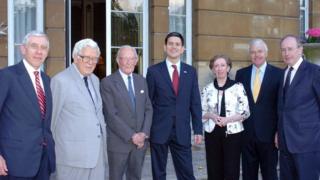(L to R): Jack Straw, Lord (Geoffrey) Howe, Lord (Peter) Carrington, David Miliband, Margaret Beckett, John Major and Malcolm Rifkind