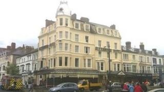 Alexandra Hotel
