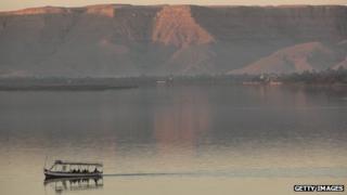 Лодка на реке Нил на юге Египта