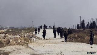 Syrian government troops in Arjun in Qusair, 30 May 2013