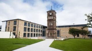 Àrd-Sgoil Mhic Neacail