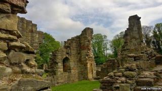 Basingwerk Abbey, Greenfield